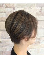 マイヘアイズグッド(My Hair is Good)&nbsp;ハイライトカラーのハンサムショート［今泉］［ショート ボブ］