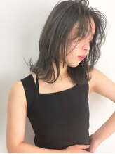 ラシク(racic) 【racic】ウルフカット×韓国レイヤー×オリーブグレージュ20代