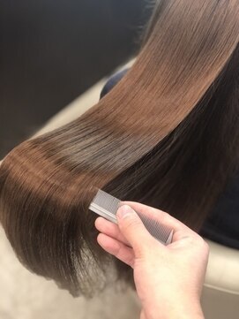 OX CREATION 深草 オックスクリエーション 艶髪/髪質改善/透明感/上品/aujua/赤外線/美髪美人