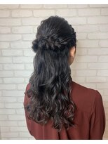 ジーク(SieG)&nbsp;お呼ばれハーフアップ