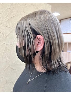 カイト(kaito) グレージュ×ブラック×ウルフ