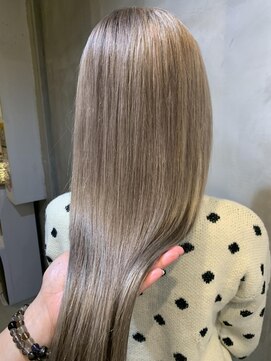 ルフレ 新宿本店1st(Reflet) ホワイトシルバー