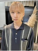 ブロンド×ウルフカット
