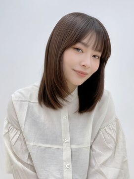 ヴェイン 渋谷(vain) 艶感　ストレート　レイヤーカット　ココアベージュ　ミディアム