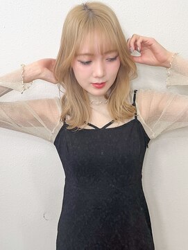 ムクヘアー(muk hair) ミルクティーベージュ×レイヤーミディ