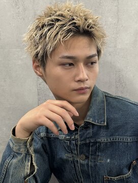 ラベル 渋谷(LAVEL) スパイキーショート/ブロンド/ブリーチカラー/抜きっぱなし