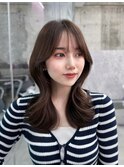 美髪韓国レイヤーイメチェン夏ハイライトカラーくびれヘア