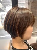 ショートボブ