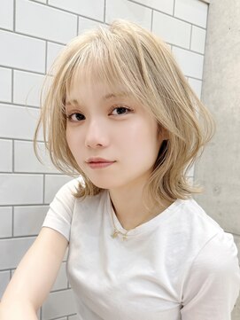 アルマヘア(Alma hair) シフォンベージュミディボブ