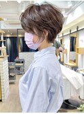 30代40代50代大人ショート髪型丸顔前髪あり似合わせ　安