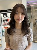 秋冬におすすめ◎柔らかブラウンの大人レイヤーロング