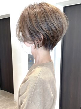 バンプ ギンザ(BUMP GINZA) 絶壁解消×クールショート×大人ショート　【安野】