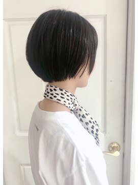 ネオリーブ チッタ 阿佐ヶ谷店(Neolive citta) 首元スッキリ大人ショートヘア