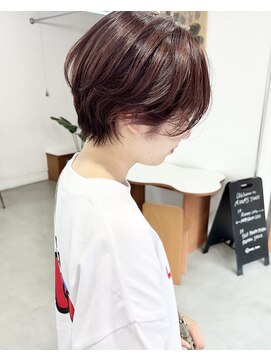 オー(OOO) ブラッドオレンジのフェミニンショート◯