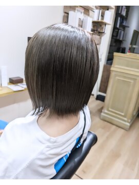 ラグナヘアー(Laguna Hair) ボブ