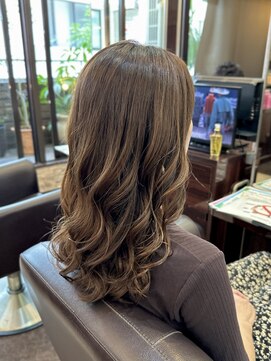 キャラ 池袋本店(CHARA) 池袋でダメージレスなコテ巻き風パーマがができる！？【貴也】