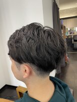 ヘアーメイク ロージー 北18条店(HAIR MAKE ROSY)&nbsp;かき上げヘア七三ヘアツーブロックメンズ波巻きスパイラルパーマ