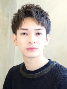 カヴァルバイクロト(KAVAL by KUROT) アップバング/ショート