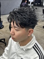 マーレ 宇部店(MARE) テーパーフェード×フェザーショート