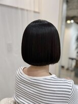 ウミネコ美容室 センター北hanare店(Umineko美容室) 広がりを抑えたふんわりショートボブ