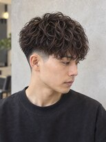 ラナ 新宿(lana)&nbsp;ツイストスパイラルパーマショートレイヤーマッシュツーブロック