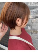 ショートボブ