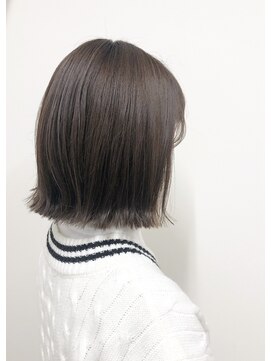 コアフィールドマサコ 北島店 切りっぱなしボブ☆チラ見せイヤリングカラー