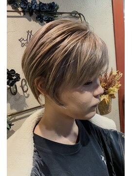 イノセンツ(Innocent'S) ショート/ダブルカラー/ハイライト/カラー/トリートメント