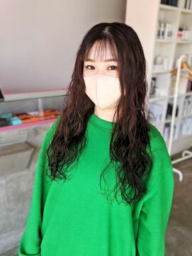 アンゼロ(UNZELO) ロング×パーマスタイル