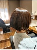 ショートボブ 艶カラー 30代、40代、50代