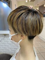 あさひ&nbsp;伸びてもかっこいいムラ染めカラー