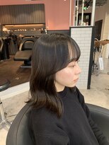 リーオオサカ(Lee Osaka)&nbsp;韓国風顔周りカット+グレージュカラー