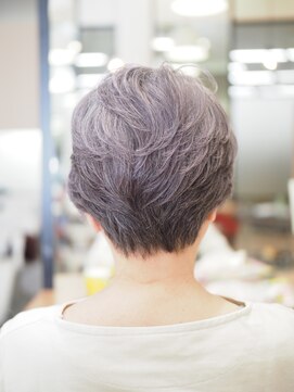 倶楽部ヘアーズ 醍醐本店(HAIR'S) グレイヘアミセスくびれショートボブウルフヘア◎40代50代60代
