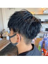 シン(shin)&nbsp;ニュアンスパーマ/ツイストスパイラル/ツーブロック/メンズ