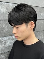 ヒュイル バイ ニアウ(Hwyl by Niau) メンズマッシュセンターパートスパイラルパーマニュアンスパーマ