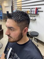 リレーションメンズヘアー(RELATION MEN'S HAIR)&nbsp;ショートフェードニュアンスパーマツーブロックメンズパーマ