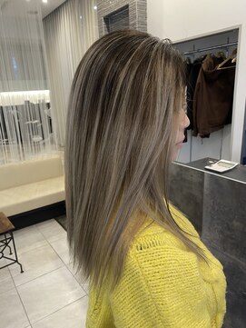 ジゼル 小倉(GiseL) バレイヤージュ【かじ】/ GiseL小倉@kaji_de_experiences