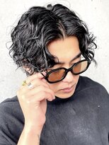 インフィニス 恵比寿(Infinis)&nbsp;縦落ちツイストスパイラルメンズパーマカットセンターパート