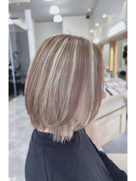 サムソンアンドデリラ 江南店 ハイライトカラー