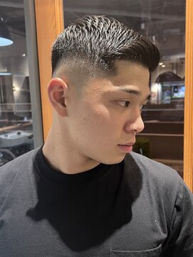 スワッグバーバースタジオ(SWAG BARBER STUDIO) スキンフェード