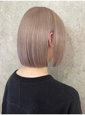 ミルクティーベージュダブルカラー切りっぱなしボブミニボブ