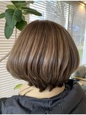 髪質改善前下がりボブ大人ボブ脱白髪染めハイライト