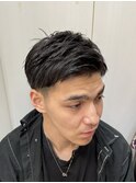 メンズビジネス爽やかツーブロックショート理容室眉毛カット顔