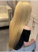 15948抜きっぱなしブリーチ金髪レイヤーロングホワイトブロンド