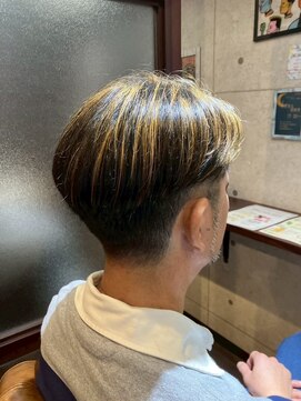 クロム(CHROM) ハイライト20代30代40代カットメンズパーマ眉毛入間市