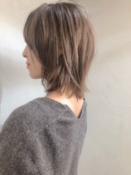 ヌイ 横浜(nui)の写真/【横浜駅西口】白髪の悩みを解決！大人女性のための“上品な艶×色もち”を実現するスタイルへ。[nui横浜]