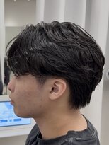 アコロン(acoron.)&nbsp;ニュアンスパーマ/カルマヘア/センターパート/池袋メンズカット