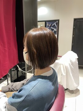 シーズナル Short bob