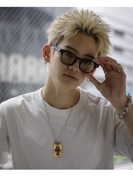 アストラ(ASTRA) MEN’S HAIR/波巻きツイストスパイラル/リバースセンターパート