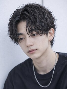 エイド 本店(aid) ツイストスパイラルパーマセンターパート無造作シャドウパーマ